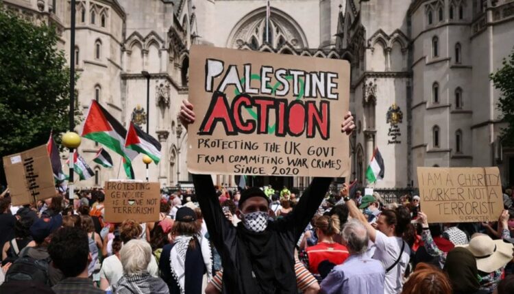 حظر “فلسطين أكشن”.. خطوة بريطانية مرتبكة تفضح ازدواجية لندن تجاه جرائم الاحتلال