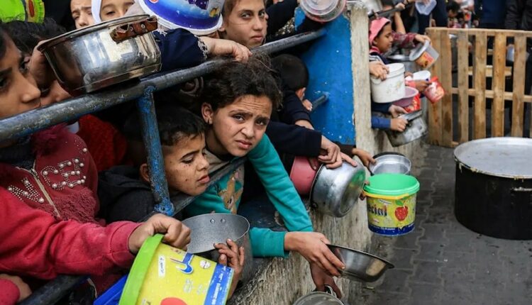 غزة بعد وقف النار: فقرٌ خانق واعتداءات متواصلة ترفع حصيلة الضحايا