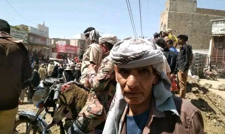 اعتداء على مسن في تعز يثير غضباً شعبياً واسعاً