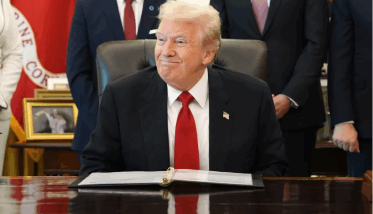 “ذي إنترسبت”: إدارة ترامب تستخدم الجوع كسلاح سياسي في مواجهة خصومها