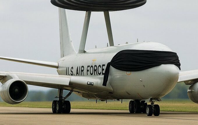 صفقة إف 35 للسعودية تذكر بصفقة “أواكس معصوبة العينين”