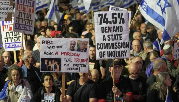 احتجاجات واسعة في تل أبيب للمطالبة بتحقيق شامل حول إخفاقات الـ 7 من أكتوبر