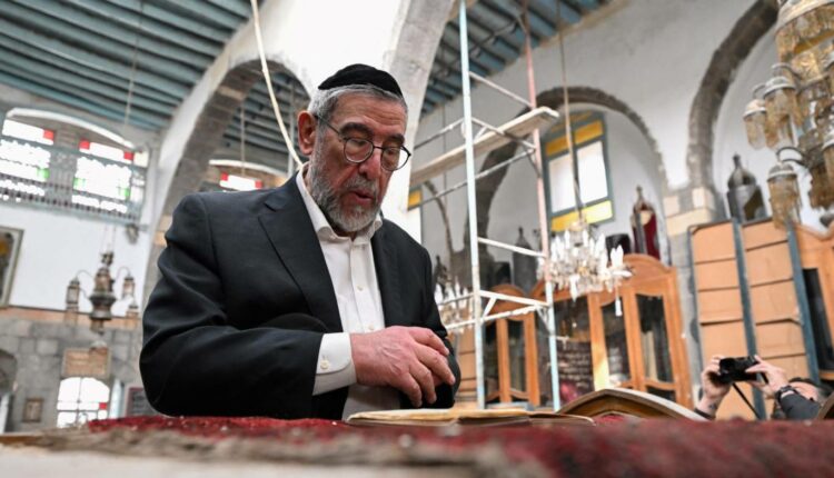 الجولاني يمكن اليهود من الاستحواذ على ممتلكات ومنازل في المدن السورية