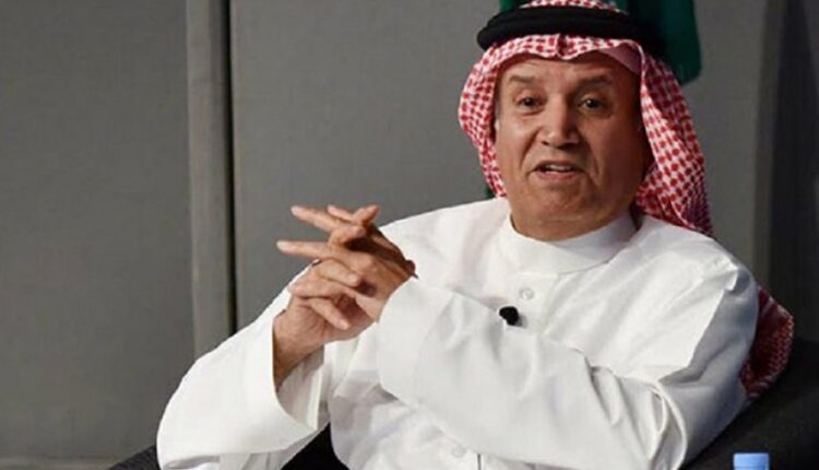 كاتب سعودي: الانتقالي لن ينجح دون تأييد الرياض وتجاوز تخوم حضرموت مغامرة قد تدمر مشروعه