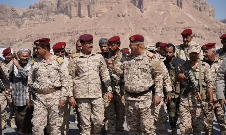 السعودية تثبت قدمها في الوادي بدمج ألوية درع الوطن في المنطقة العسكرية الأولى والأخيرة تتهيأ للمغادرة