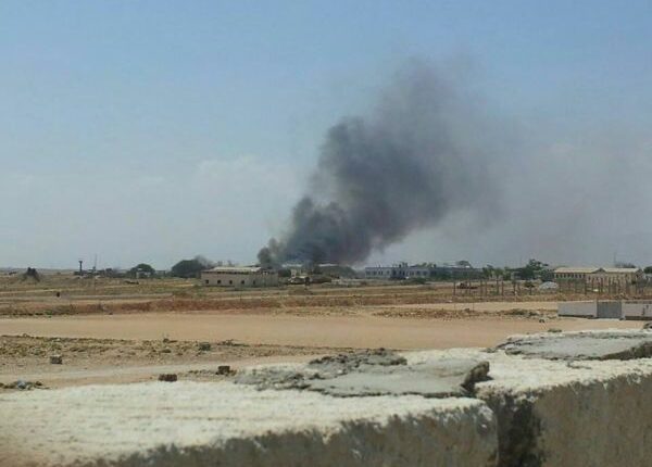 انفجارات تهز معسكراً للانتقالي في حضرموت وسط تصاعد الصراع داخل معسكر التحالف