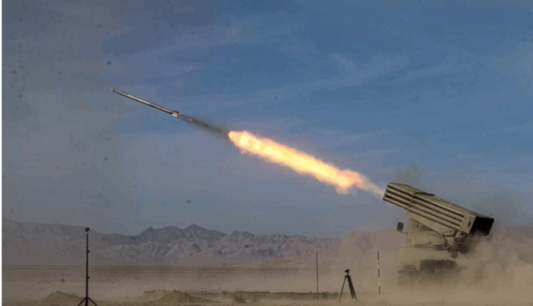 إيران تكشف عن صاروخ يتجاوز الخليج.. والحرس الثوري يعلن الجهوزية البحرية الكاملة