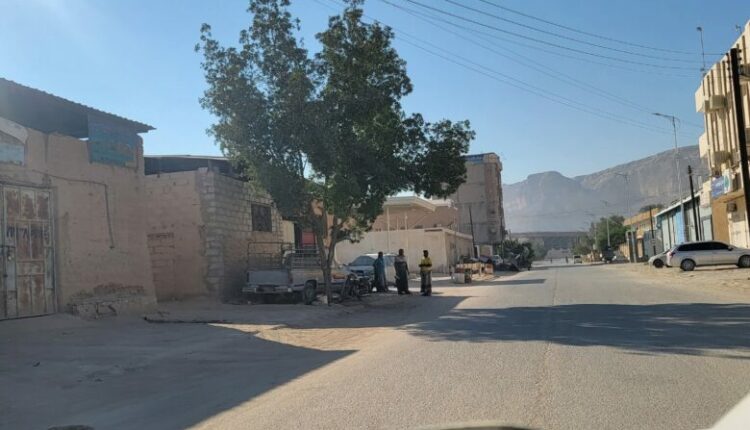 تقارير عن حملة مداهمات ونهب منظمة في سيئون تستهدف مواطنين من المحافظات الشمالية