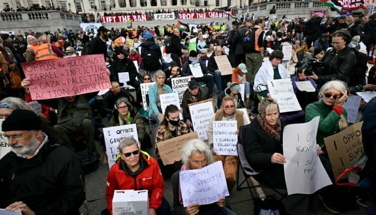 بريطانيا تخضع لضغوط اليهود وتشدد إجراءاتها ضد المؤيدين لفلسطين