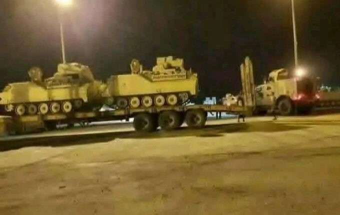 نهب واسع داخل القصر الجمهوري بالمكلا بعد انسحاب قوات العليمي