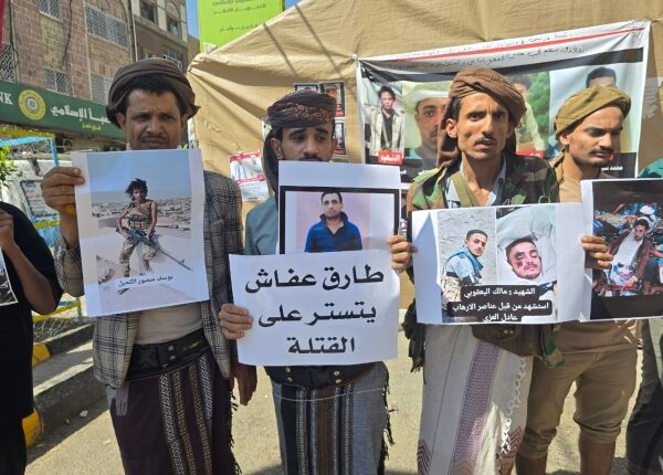 السعودية تتوجه للساحل الغربي وطارق صالح ينفذ خطوة استباقية