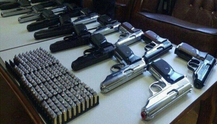 إيران| ضبط 60 ألف قطعة سلاح وشبكات جديدة متورطة في قتل المواطنين