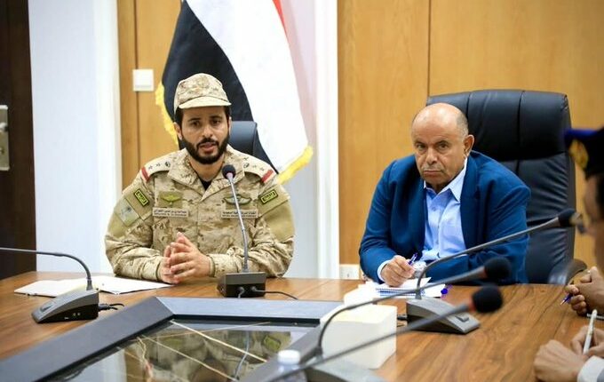الرياض تعيّن ضابط سعودي لإدارة الملف الأمني في حضرموت