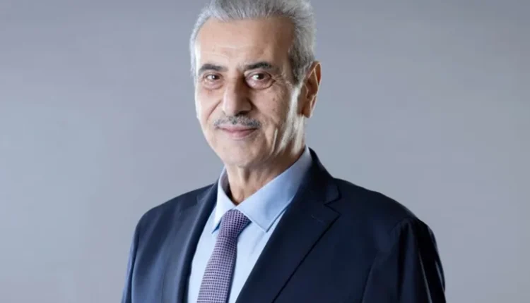 تفاصيل .. علي شعث على رأس إدارة غزة الانتقالية..من هو علي شعث وهل قبلت حماس به؟