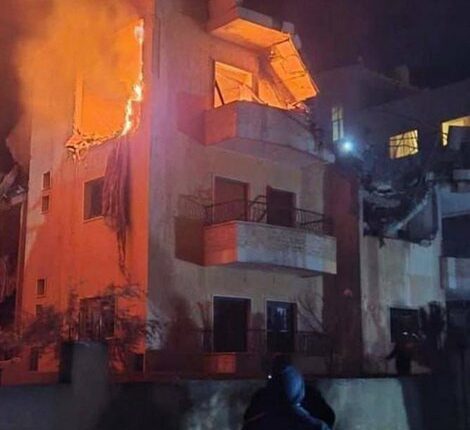 عشرات الشهداء والجرحى جراء استهداف العدو الإسرائيلي مباني سكنية في لبنان
