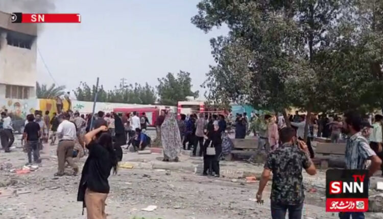 عاجل.. مشاهد من العدوان الصهيو أمريكي على مدرسة في مقاطعة هرمزغان جنوب إيران