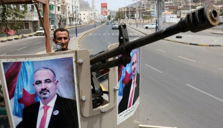 قيادي بالإصلاح: الانتقالي المتحكم الفعلي بعدن والسعودية عاجزة عن إدارة المرحلة