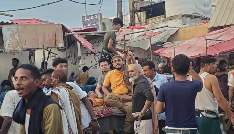 عدن .. ابتزاز أمني متواصل في قلب أزمة اقتصادية خانقة