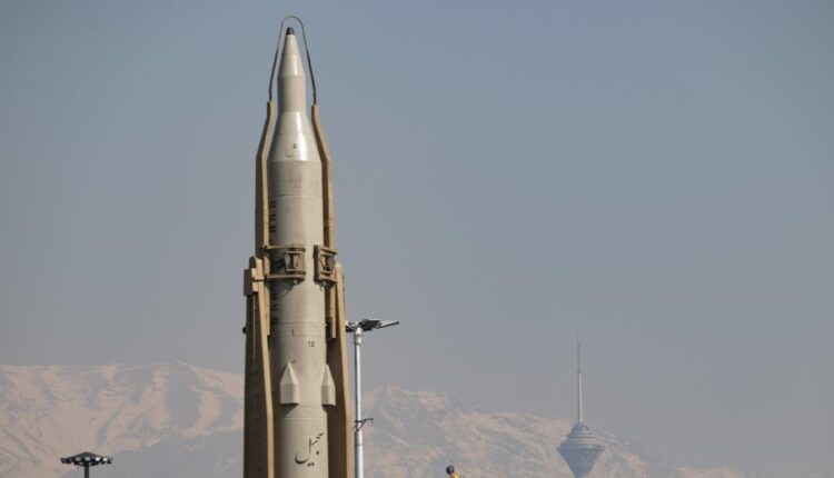 صاروخ “سجيل” الإيراني.. قفزة نوعية في تكنولوجيا الوقود الصلب وضربة استراتيجية تعيد تشكيل معادلات الردع