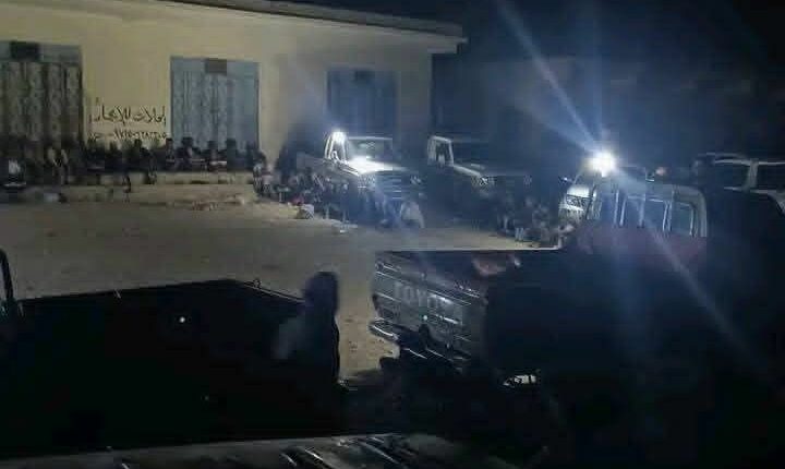 شبوة..تعزيزات سعودية واستنفار قبلي عقب أوامر اعتقال قيادي في الانتقالي