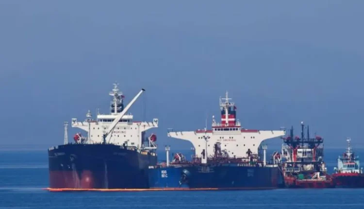 ايكونوميست: الحصار الأمريكي يطوق نفط الخليج ويهدد أوروبا بأزمة طاقة ممتدة