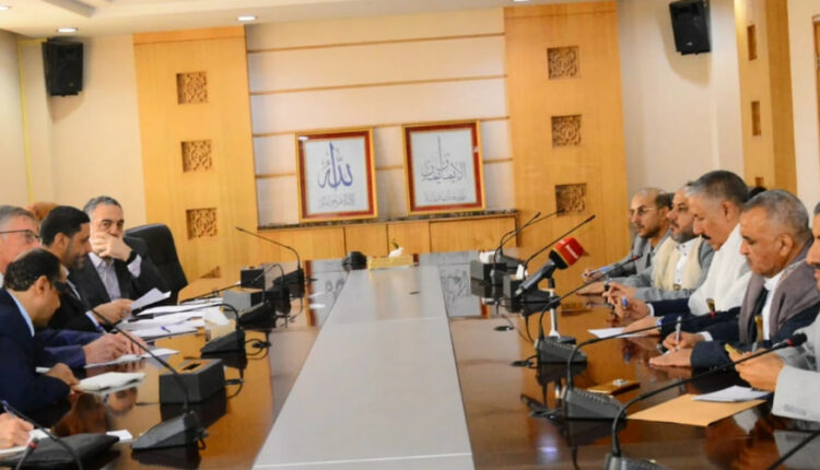 في صنعاء .. لجنة عسكرية تلتقي مبعوثا عسكريا للأمم المتحدة ما الذي يجري؟