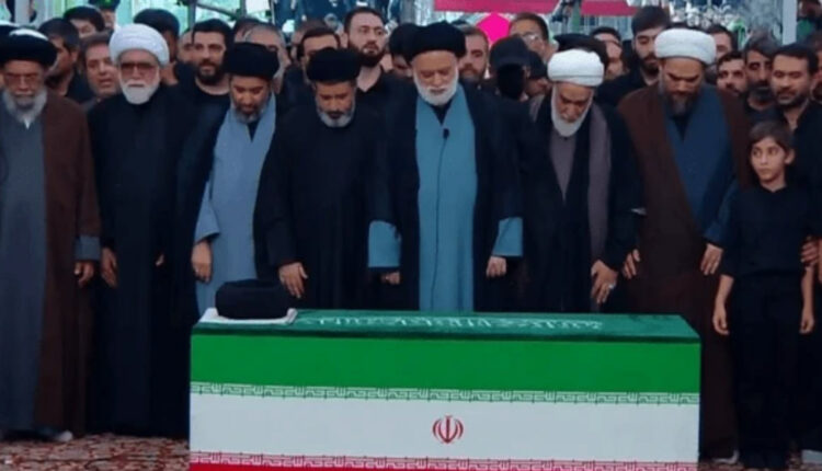 اختتام تشييع خامنئي في مشهد  .. من أم صلاة الجنازة عليه؟