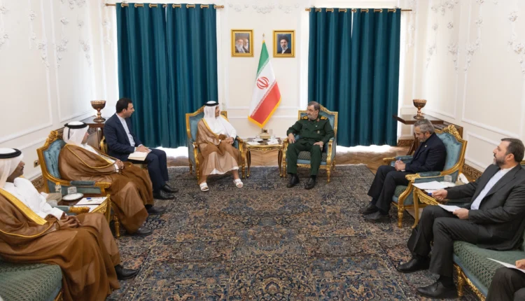 رضائي للوساطة القطرية: تنفيذ شروط إيران قبل فتح هرمز