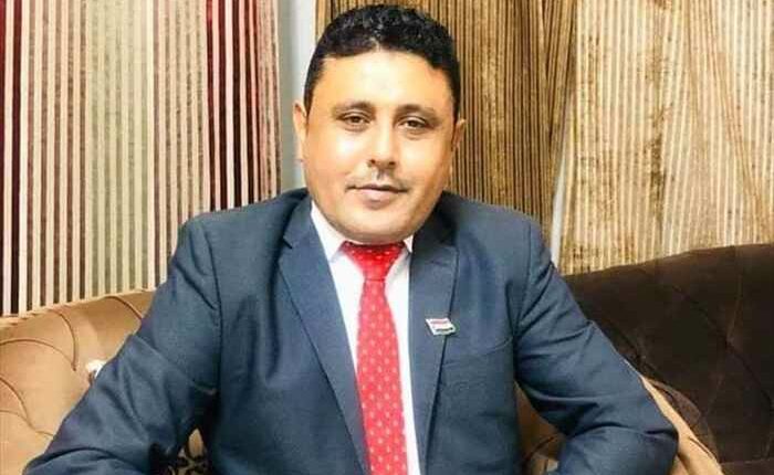 صحفي جنوبي: الرياض تضيّق على القيادات الجنوبية وتفتح الأبواب للإصلاح في عدن