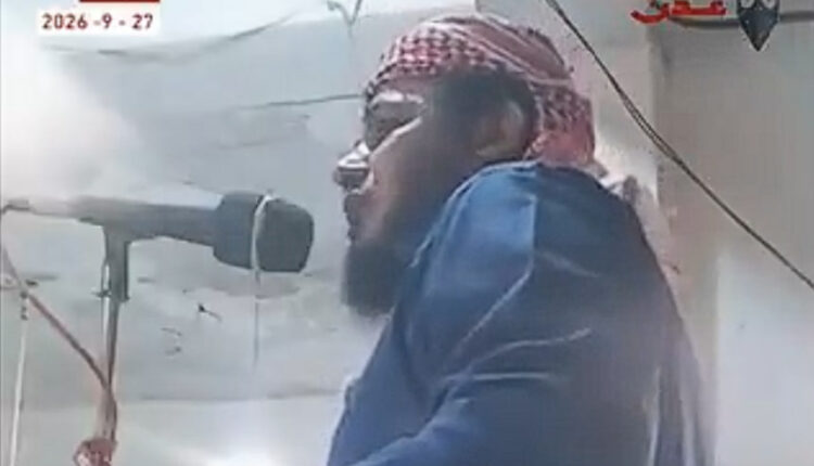 حضرموت..جواب قاصم من إمام جامع على دعوة العليمي للتعبئة: عودوا من الفنادق والمراقص أولا