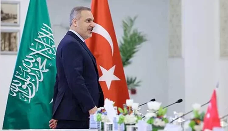 بيان الخارجية السعودية..استعراض دون حسم تركي باكستاني للمشاركة في حرب صنعاء