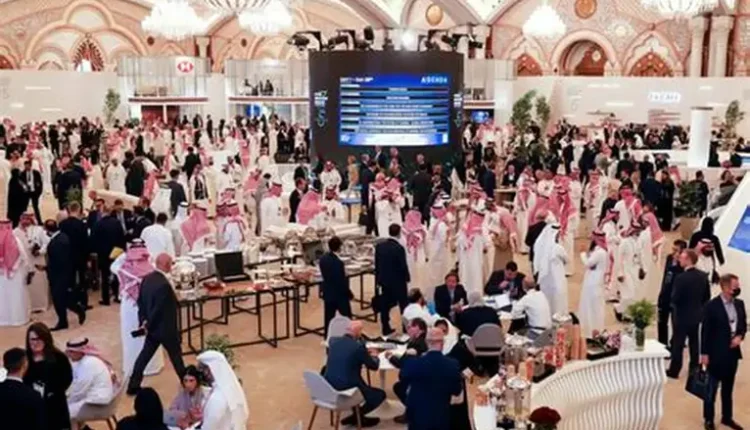 هجمات صنعاء تربك أكبر منصة استثمارية سعودية..تأجيل «دافوس الصحراء» إلى 2027