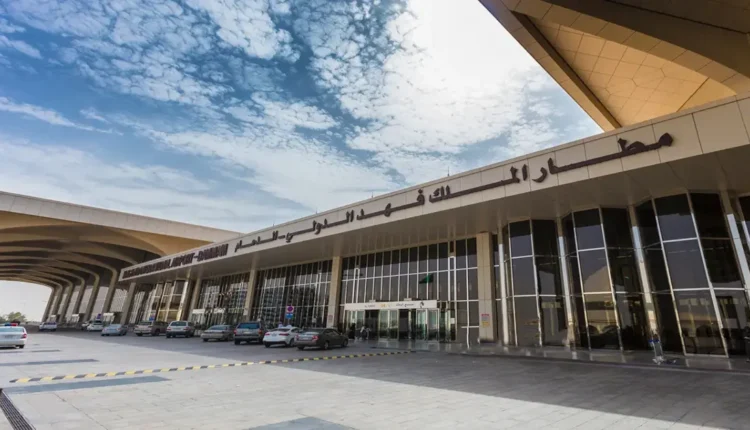 اضطراب مطار الدمام بعد ضربات جديدة وإقرار سعودي بالاستهداف