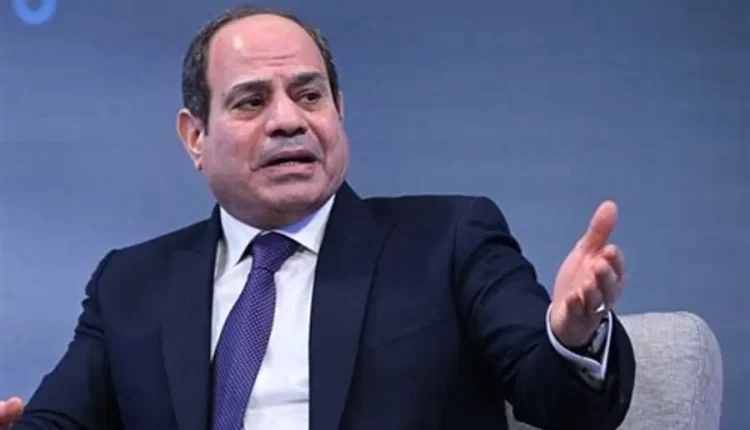السيسي يدمر الاقتصاد المصري والوديعة السعودية لم تشفع له: الجنيه المصري يهبط أمام الدولار وسط مخاوف تضخمية