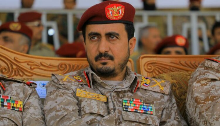 رئيس أركان صنعاء يبعث رسالتين لكتائب القسام وسرايا القدس: معكم حتى تحرير الأقصى